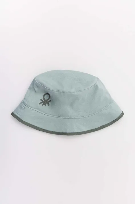 Αναστρέψιμο βαμβακερό παιδικό καπέλο United Colors of Benetton χρώμα: πράσινο