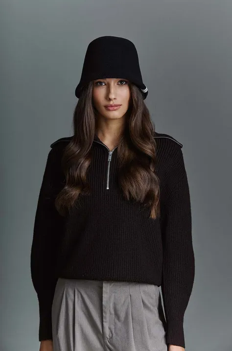LE SH KA headwear cappello in lana Black Bucket colore nero