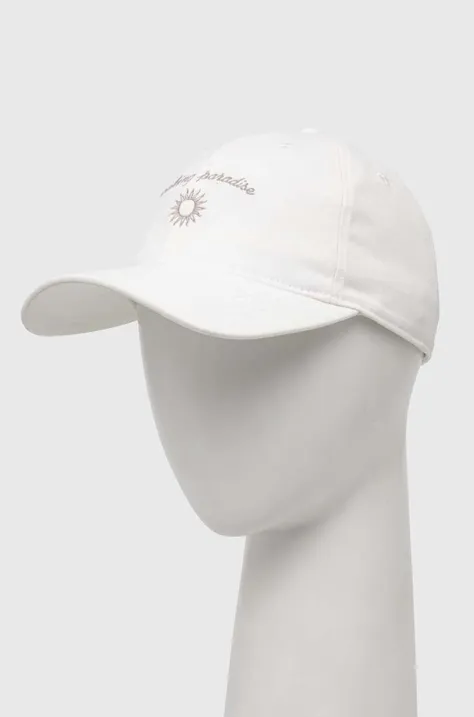 Памучна шапка с козирка Hollister Co. в бяло с принт