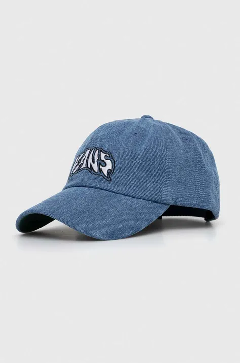 Дънкова шапка с козирка Vans в синьо с апликация
