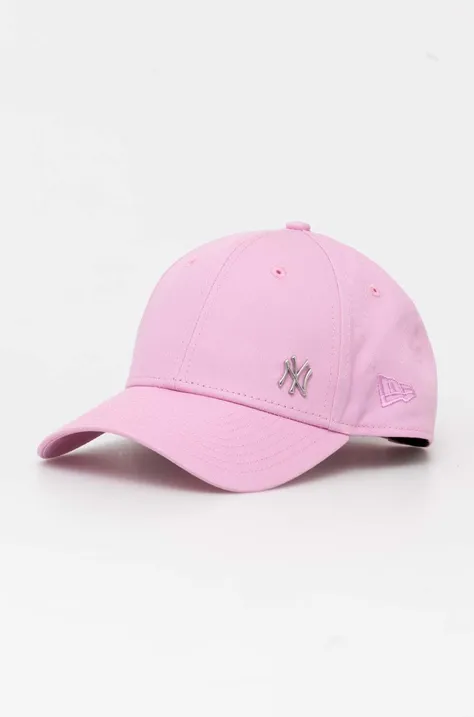 Памучна шапка с козирка New Era в розово с апликация NEW YORK YANKEES
