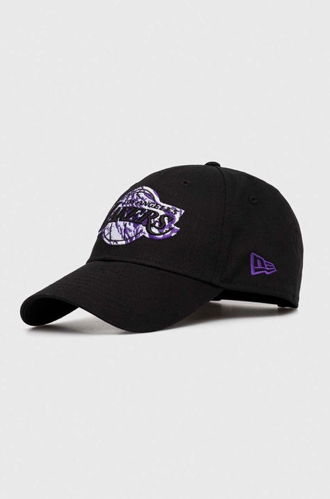 New Era berretto da baseball in cotone colore nero con applicazione LOS ANGELES LAKERS