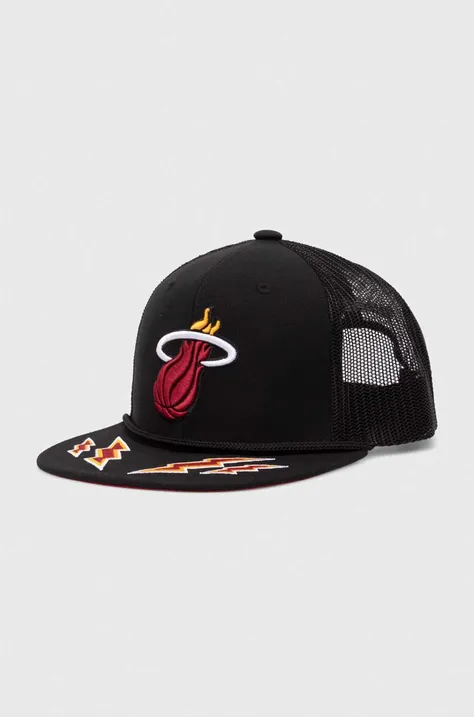 Kapa sa šiltom Mitchell&Ness NBA MIAMI HEAT boja: crna, s aplikacijom