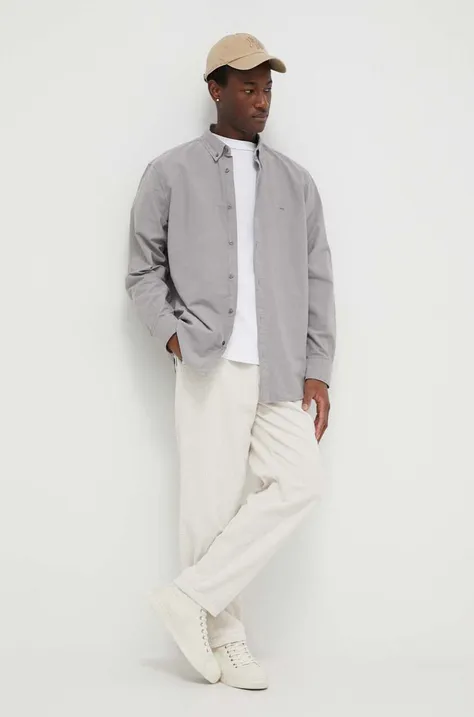 Bavlnená košeľa Levi's pánska, šedá farba, voľný strih, s golierom button-down