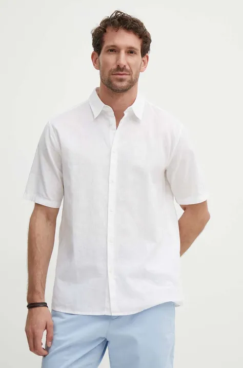 Ленена риза Sisley в бяло със стандартна кройка с класическа яка
