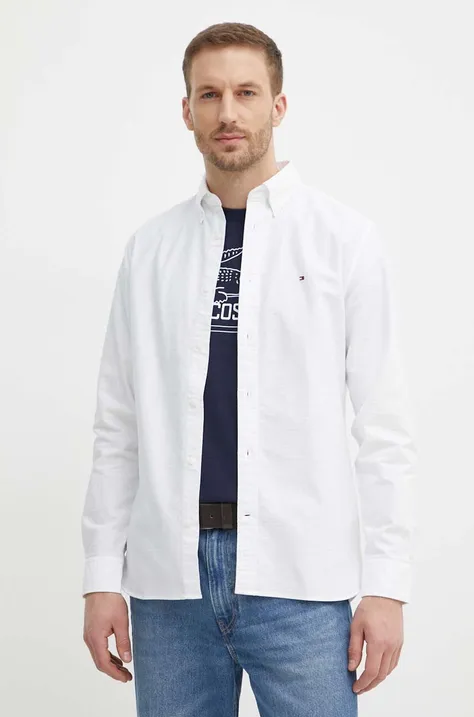 Памучна риза Tommy Hilfiger мъжка в бяло със стандартна кройка с яка с копче MW0MW36204