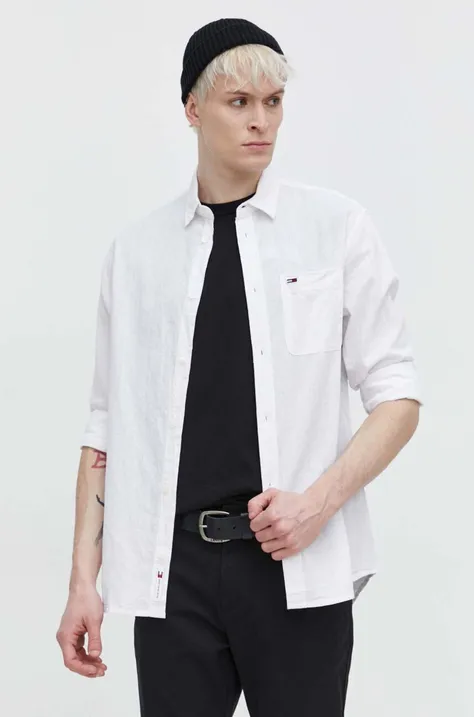 Košile s příměsí lnu Tommy Jeans bílá barva, regular, s klasickým límcem, DM0DM18962