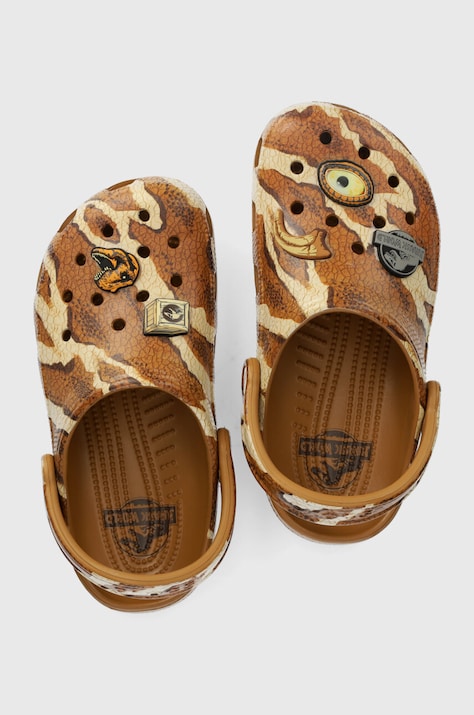 Crocs slapi copii JURASSIC WORLD CLASSIC CLOG culoarea maro
