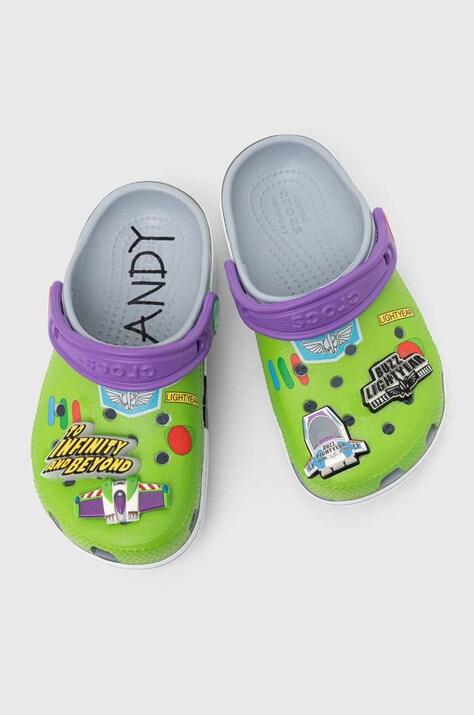Παιδικές παντόφλες Crocs TOY STORY BUZZ CLASSIC CLOG χρώμα: πράσινο