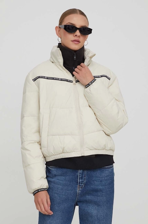 Tommy Jeans geacă femei, culoarea bej, de iarna, oversize DW0DW17238