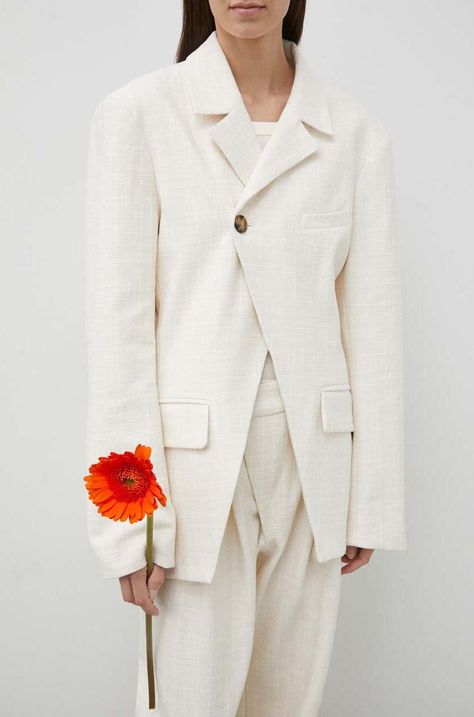 Сако Won Hundred в бежово с двуредно закопчаване изчистен дизайн 2823-14233