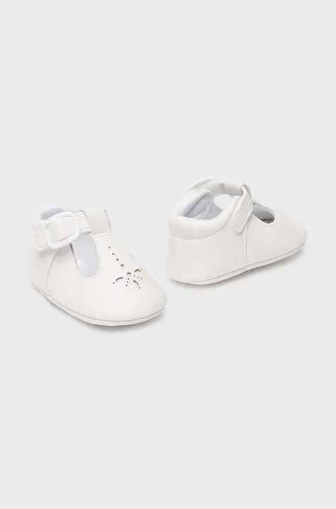 Дитячі черевики Mayoral Newborn колір білий