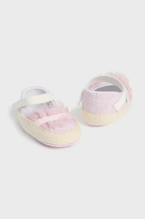 Mayoral Newborn buty niemowlęce kolor beżowy