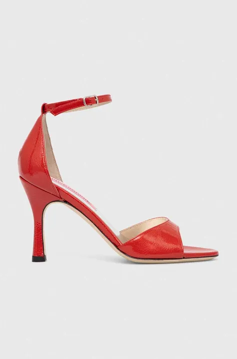 Usnjeni sandali Custommade Ashley Glittery Lacquer rdeča barva, 000202046