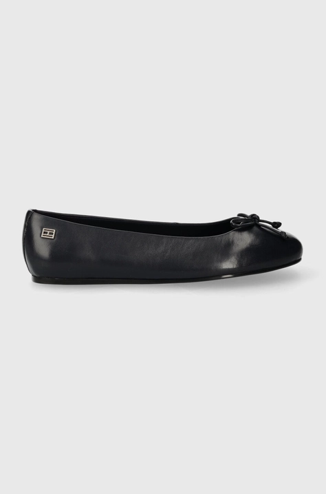 Usnjene balerinke Tommy Hilfiger ESSENTIAL LEATHER BALLERINA mornarsko modra barva, FW0FW07768