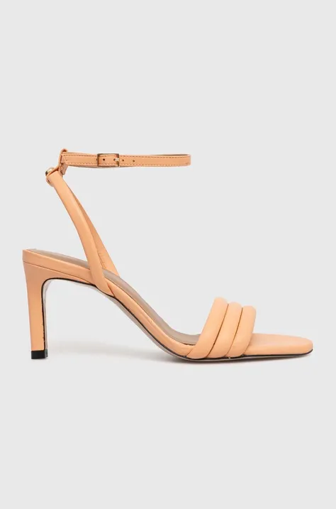 Kožené sandále BOSS Janet oranžová farba, 50516304