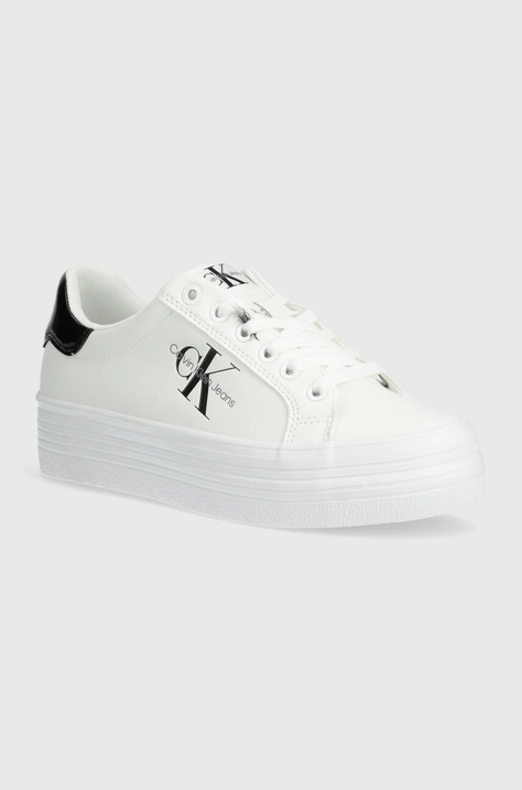 Sneakers boty Calvin Klein Jeans BOLD VULC FLATF LACE LTH MET bílá barva, YW0YW01393