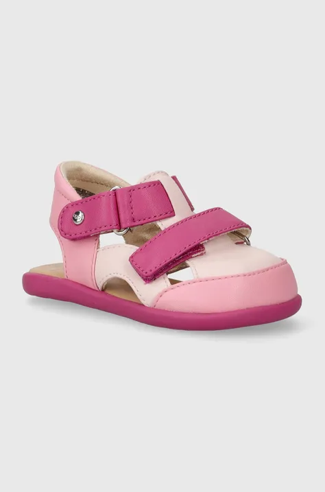 Otroški sandali UGG ROWAN roza barva