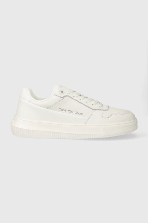 Calvin Klein Jeans sneakers CHUNKY CUPSOLE LOW LTH IN SAT culoarea alb, YM0YM00873
