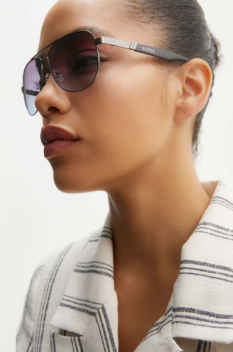 Guess napszemüveg női, GF0246 11W