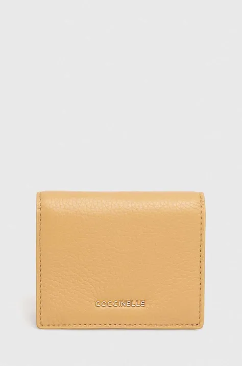 Kožená peňaženka Coccinelle dámsky, béžová farba