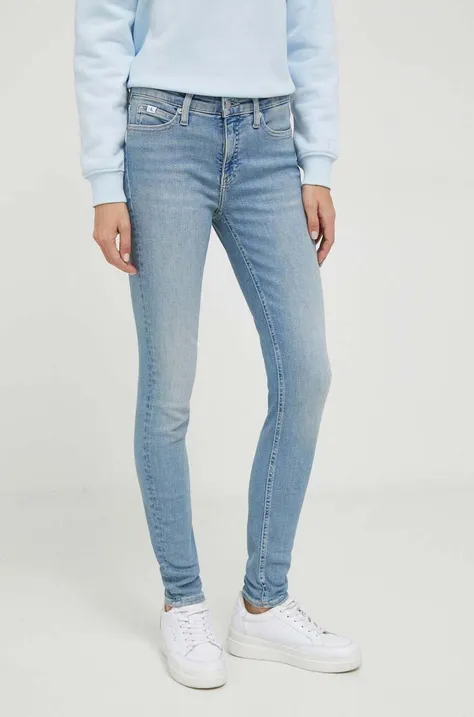 Дънки Calvin Klein Jeans в синьо J20J222444