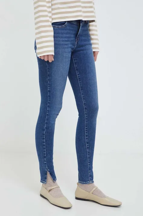 Traperice Levi's 720 SUPER SKINNY za žene, boja: tamno plava