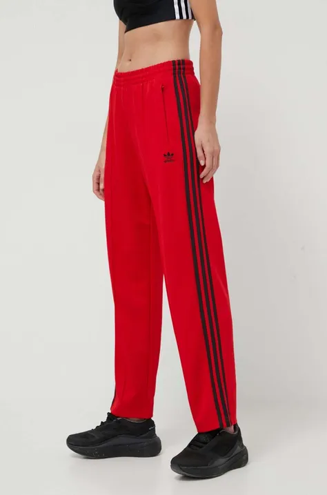 Спортивные штаны adidas Originals цвет красный с аппликацией