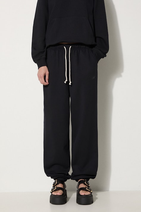 Βαμβακερό παντελόνι New Balance χρώμα: μαύρο