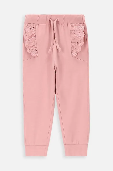Детски спортен панталон Coccodrillo в розово с изчистен дизайн