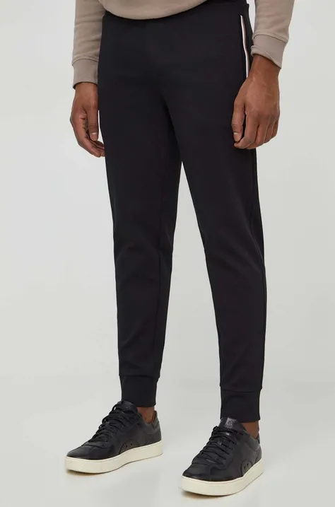 Спортен панталон BOSS в черно с изчистен дизайн 50505782