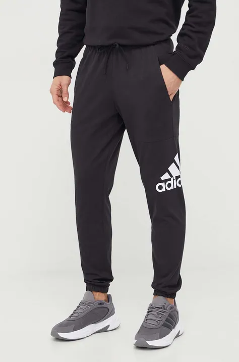 Спортен панталон adidas 0 в черно с принт IC9400