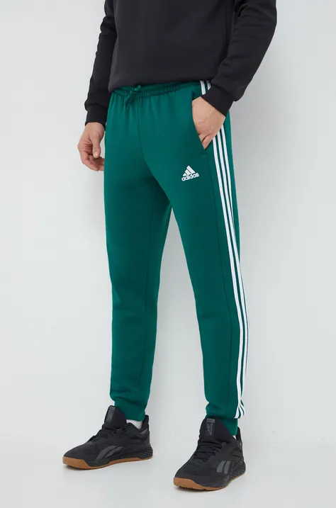 Спортивные штаны adidas цвет зелёный с аппликацией