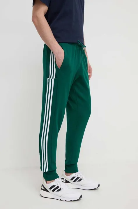 Хлопковые спортивные штаны adidas цвет зелёный с аппликацией