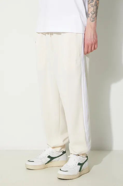 adidas Originals spodnie dresowe Adicolor Classics SST kolor biały z aplikacją IR9878