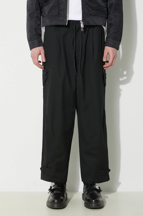 Pamučne hlače Y-3 Workwear Cargo Pants boja: crna, cargo kroj, IN4345