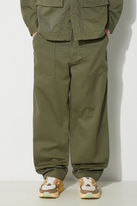 Universal Works pantaloni in cotone Fatigue Pant colore verde 132.LIGHT.OLIVE