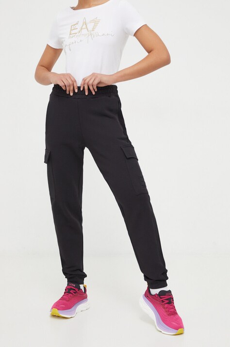Хлопковые спортивные штаны EA7 Emporio Armani цвет чёрный с аппликацией