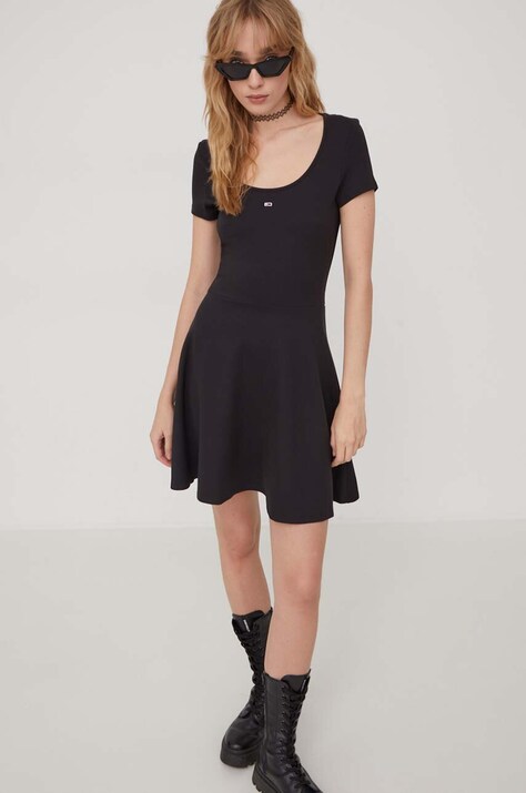 Tommy Jeans rochie culoarea negru, mini, evazată DW0DW17408
