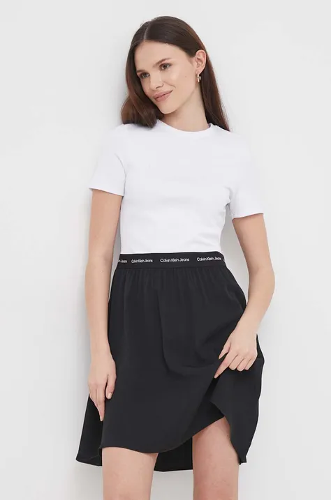 Haljina Calvin Klein Jeans boja: bijela, mini, širi se prema dolje