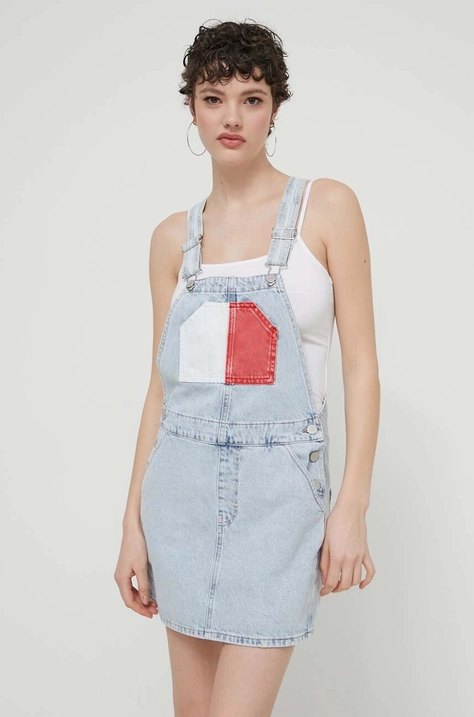 Rifľové šaty Tommy Jeans mini,rovný strih,DW0DW18116