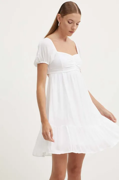 Haljina Hollister Co. boja: bijela, mini, širi se prema dolje