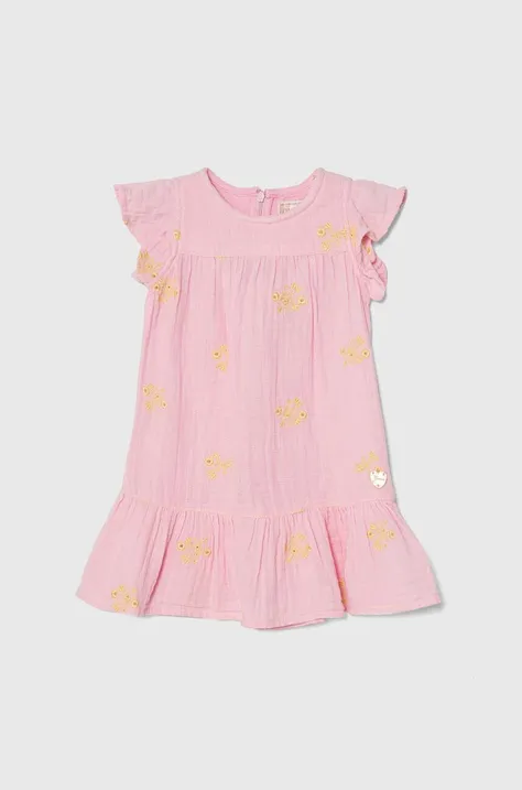 Детска памучна рокля Guess в розово къса разкроена