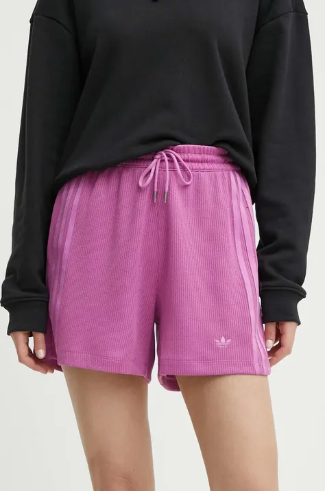 adidas Originals szorty damskie kolor fioletowy z aplikacją high waist IT9718