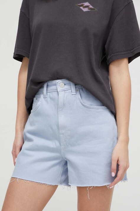 Rifľové krátke nohavice Tommy Jeans dámske, jednofarebné, vysoký pás, DW0DW17779