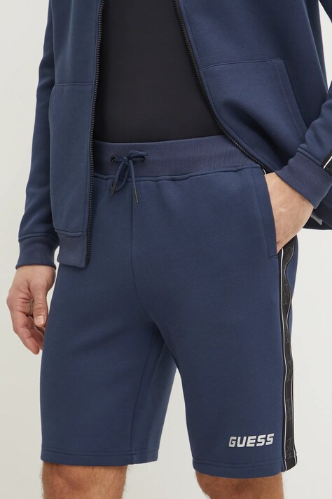 Guess pantaloni scurti barbati, culoarea albastru marin