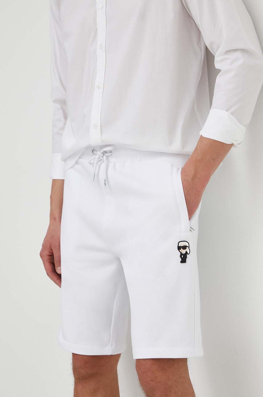 Karl Lagerfeld pantaloni scurți bărbați, culoarea alb 542900.705032