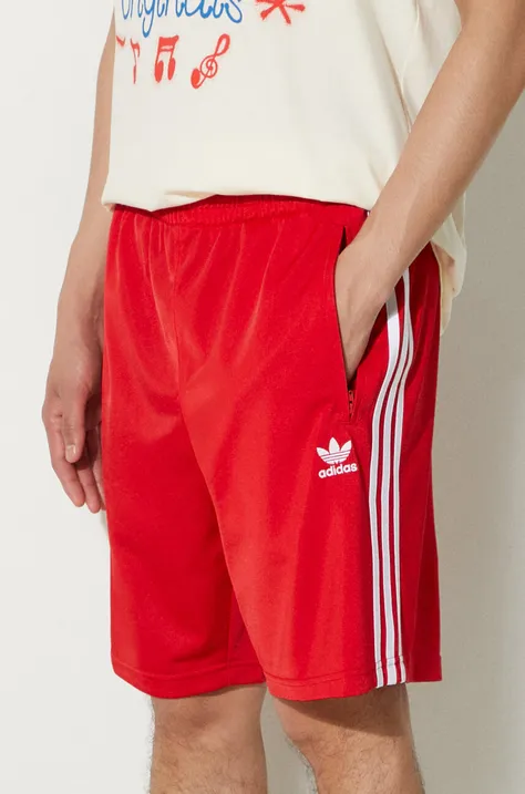 adidas Originals pantaloni scurți barbati, culoarea rosu, IM9421