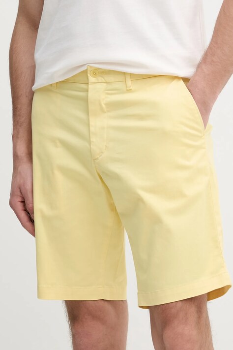 Tommy Hilfiger pantaloni scurti barbati, culoarea galben