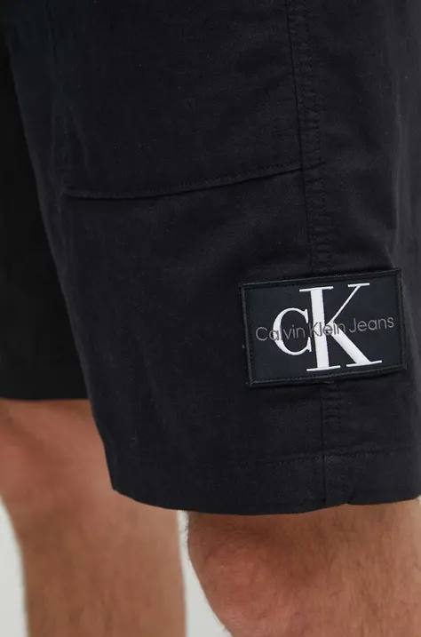Calvin Klein Jeans szorty z domieszką lnu kolor czarny J30J325475